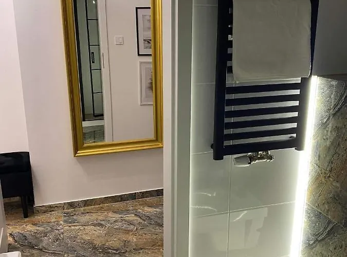 Zlote Tarasy Apartment