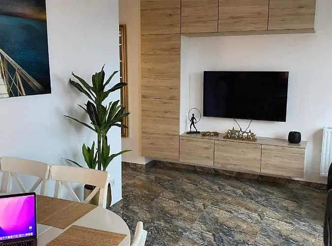 Zlote Tarasy Apartment